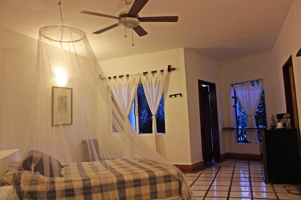Hotel Que Onda Akumal Buitenkant foto