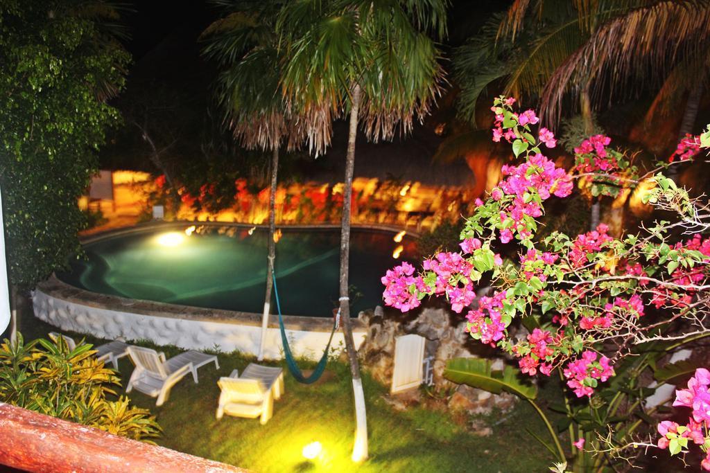Hotel Que Onda Akumal Buitenkant foto